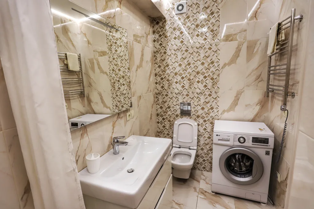 Орхидея – евродвушка у моря с открытым бассейном на территории