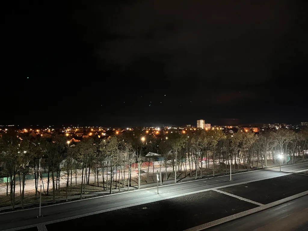 Светлая квартира с видом на закат в современном ЖК Геометрия