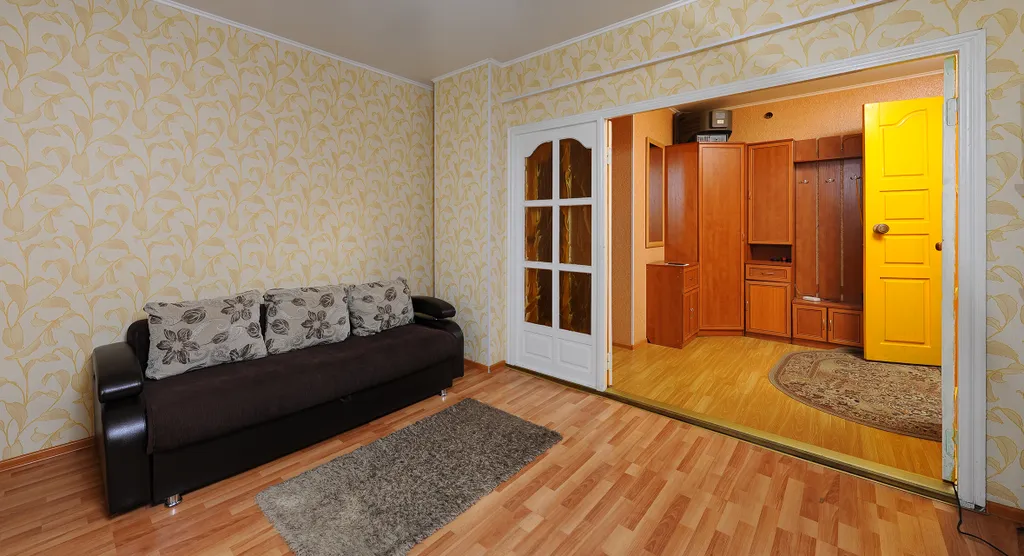 Квартира 2-комнатная Квартира — Омск