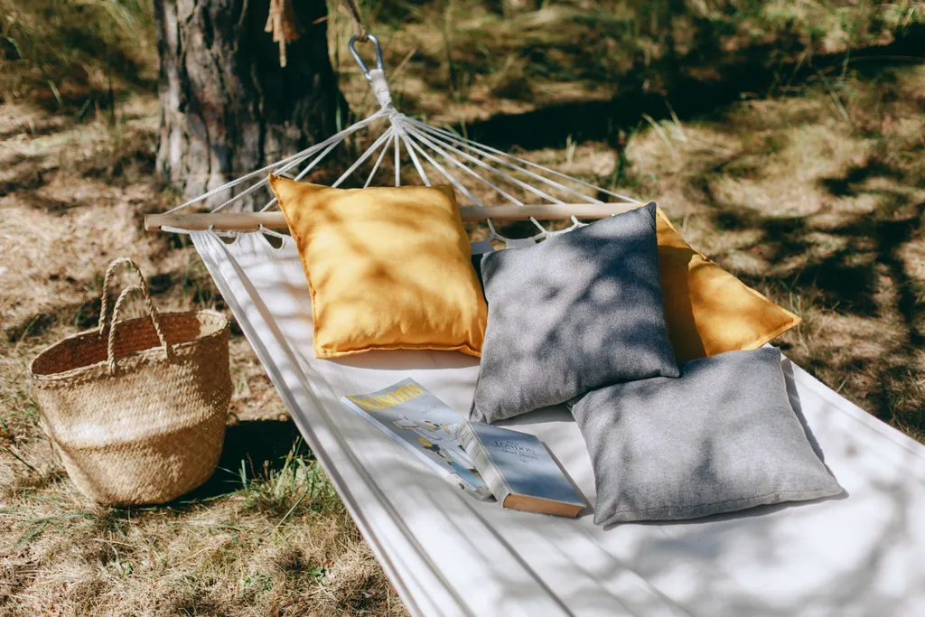 Уютный домик в сосновом лесу