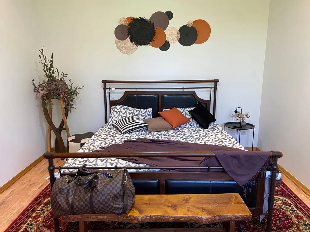 Дом на берегу сказочного озера