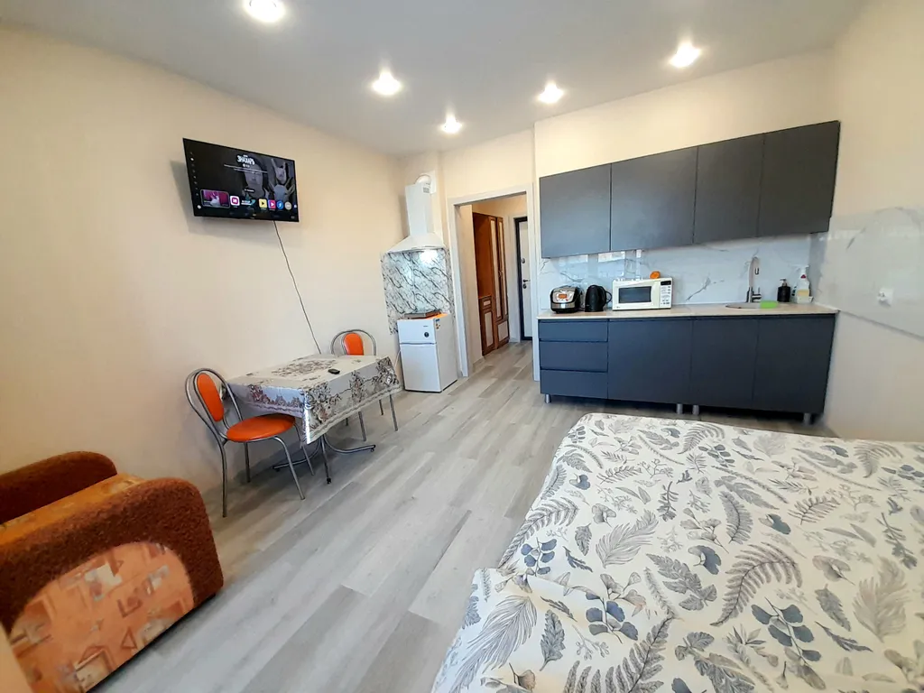 Оранжевая студия