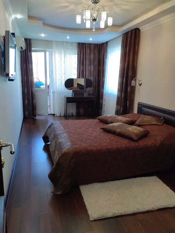 Квартира в самом центре курортной и развлекательной жизни Адлера