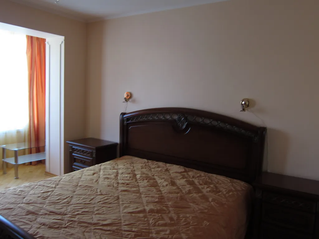 Квартира класса люкс с панорамным видом на горы — аренда посуточно в Партенит