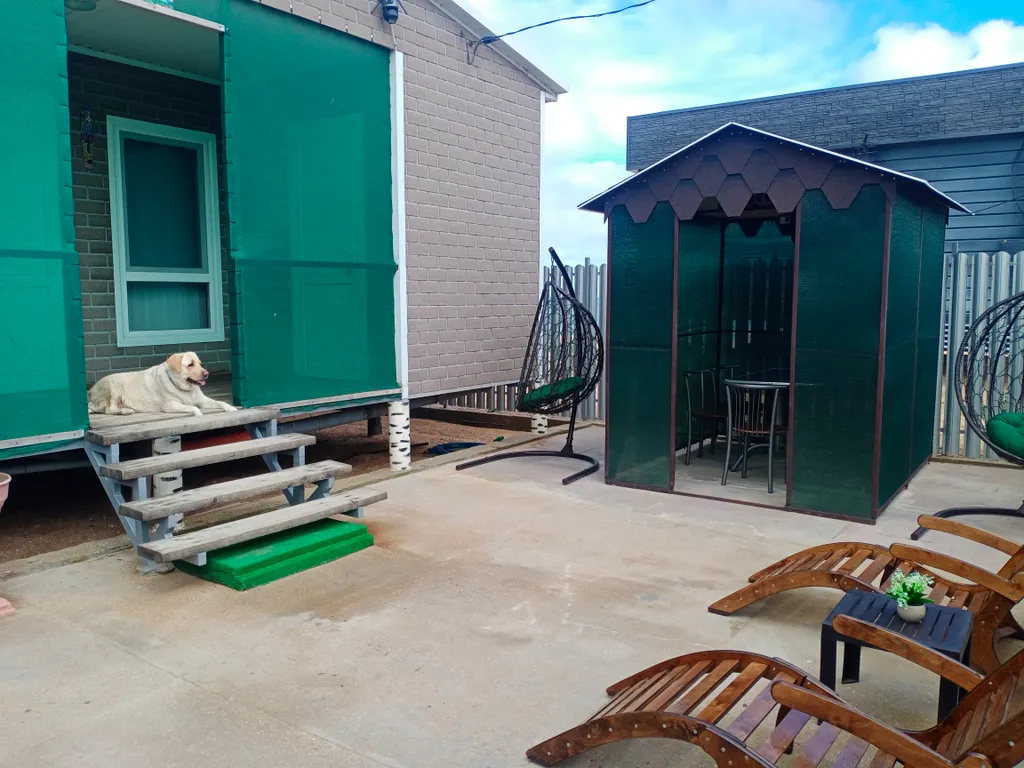 Дом на берегу моря