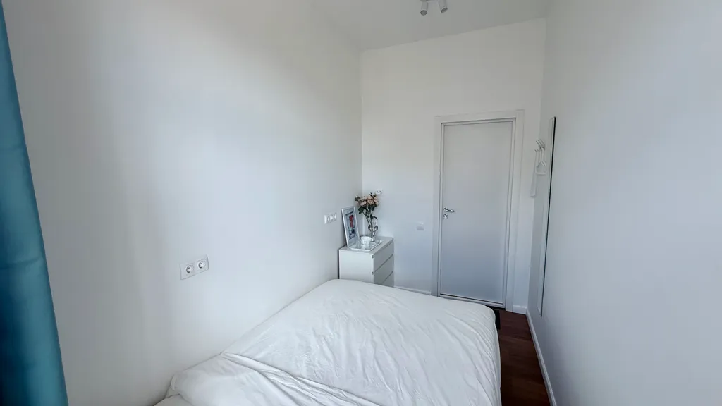 Уютная комната в стиле Лофт у метро Парк Культуры