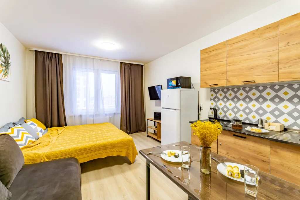 Студия в современном районе в современном районе