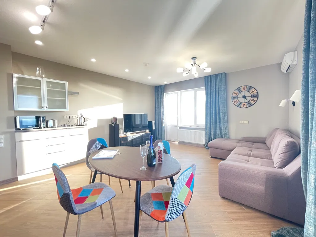 Квартира 3-комнатная Квартира — Анапа