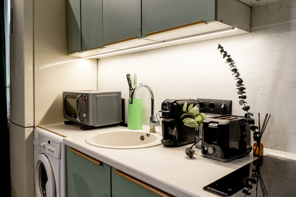 Коттедж Уютный дом с бассейном в лесу — Софрино