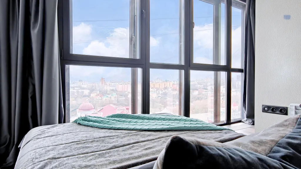 ТЕРРА48 | Даун Таун|DownTown: апартаменты в центре с панорамн стенами