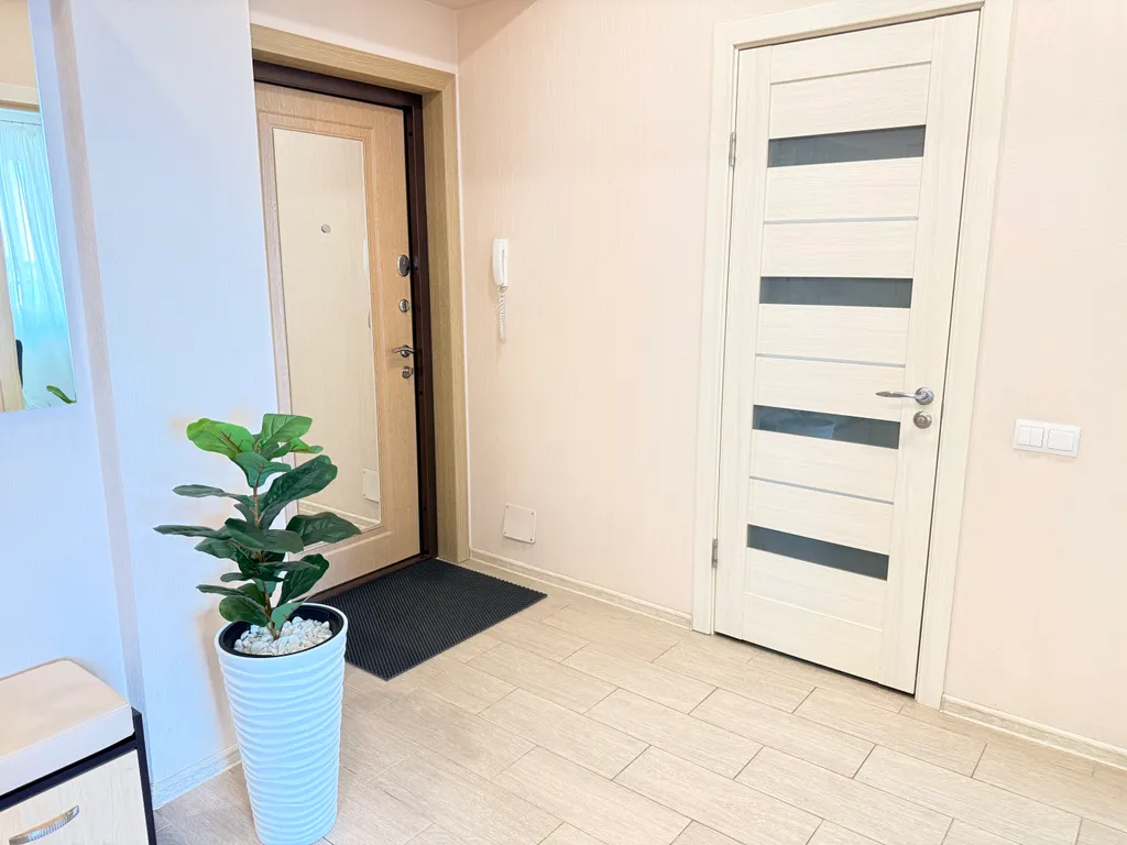 Однокомнатная на 18 этаже, до центра 5 минут