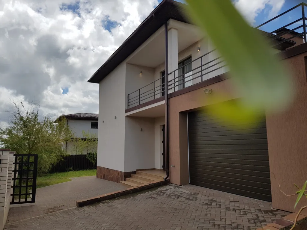 Гостевой дом в охраняемом поселке