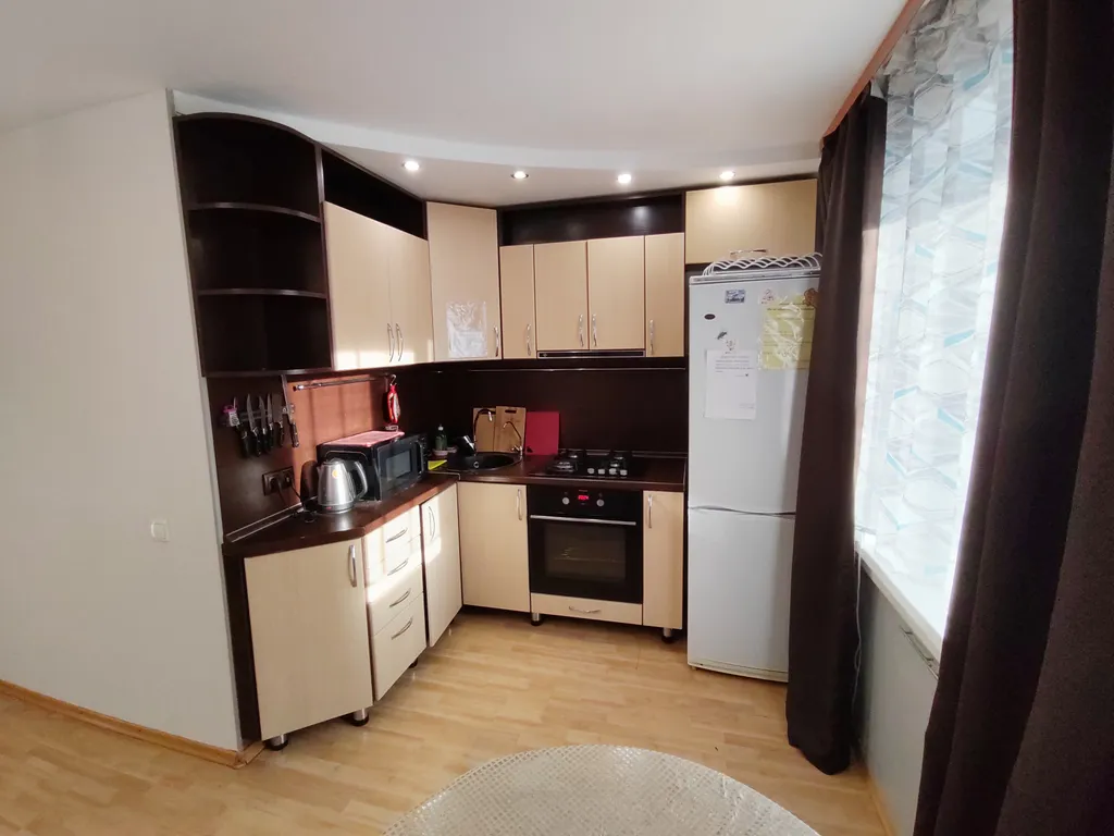 Просторная студийного плана двушка на Пяти Углах