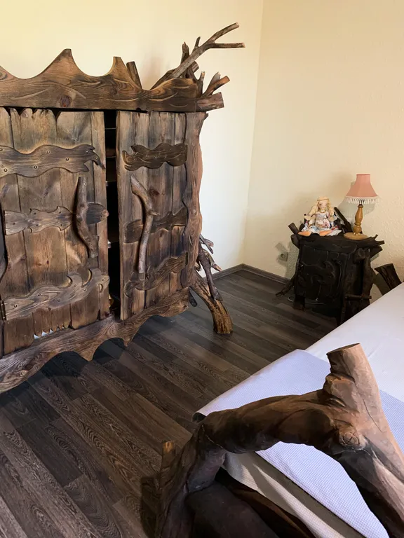 Тихое и комфортное место на берегу реки Лесная