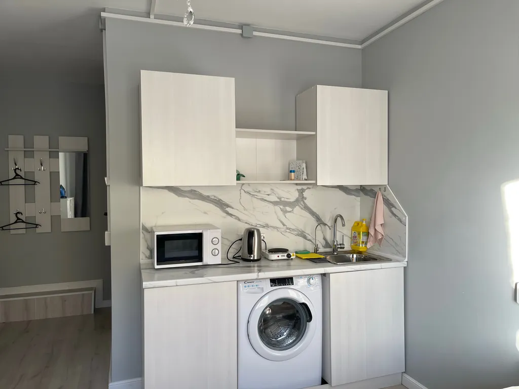 Уютная квартира-студия возле Вавилона