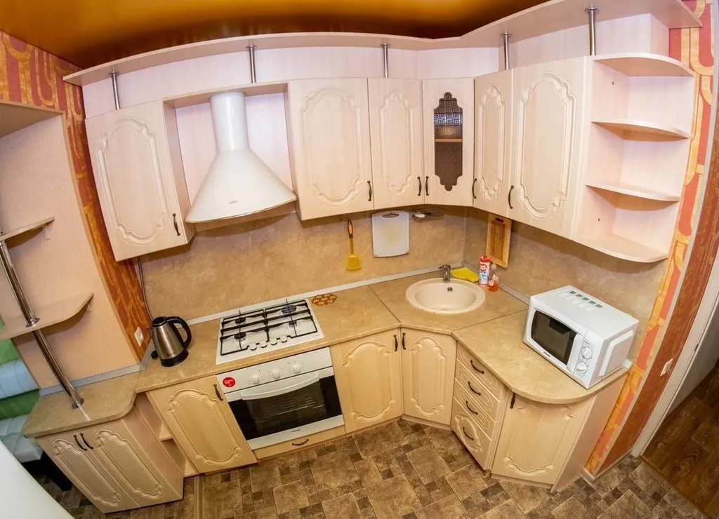 1-комнатная квартира в цeнтpe города.