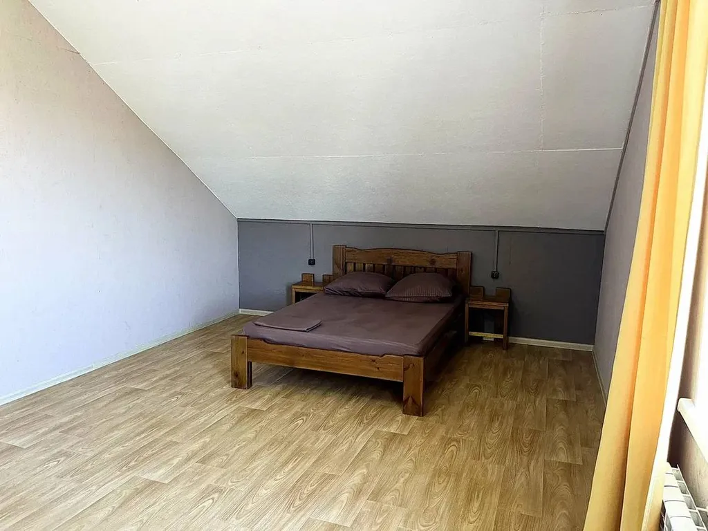 4-комнатный Дом