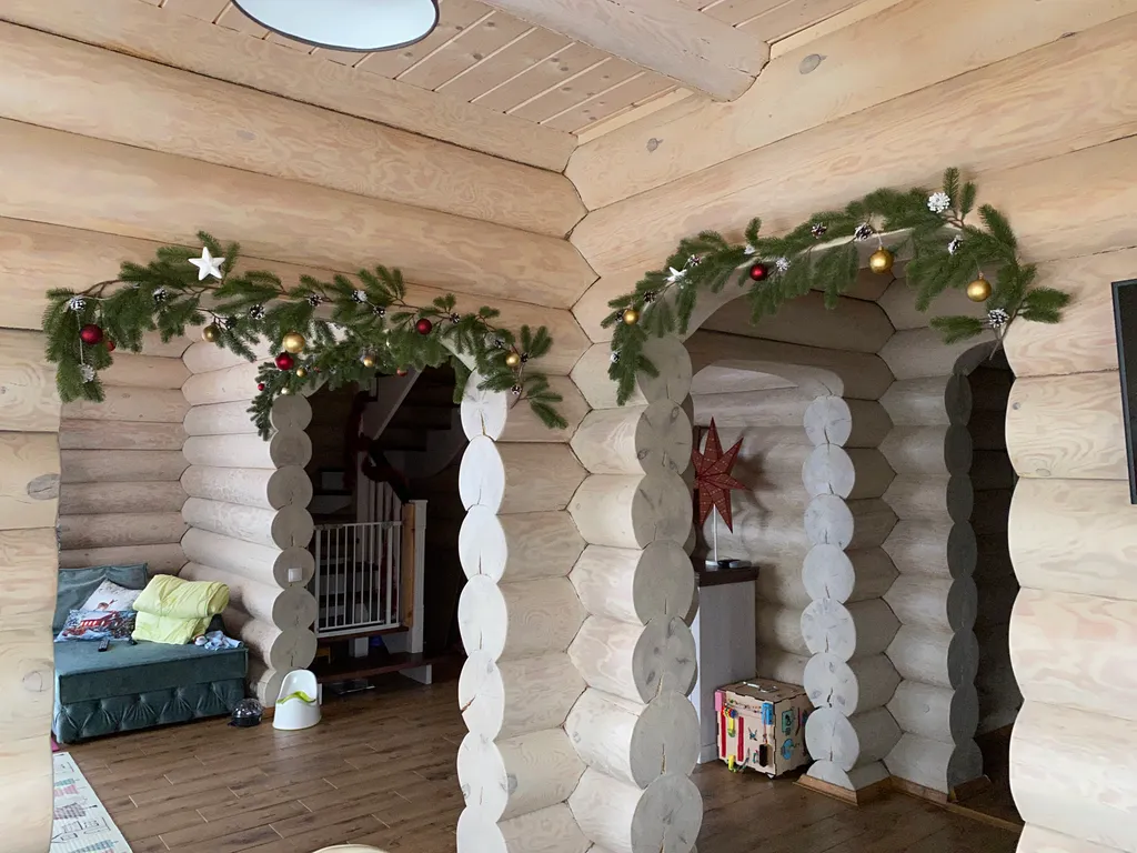 Деревянный комфортабельный дом на берегу озера