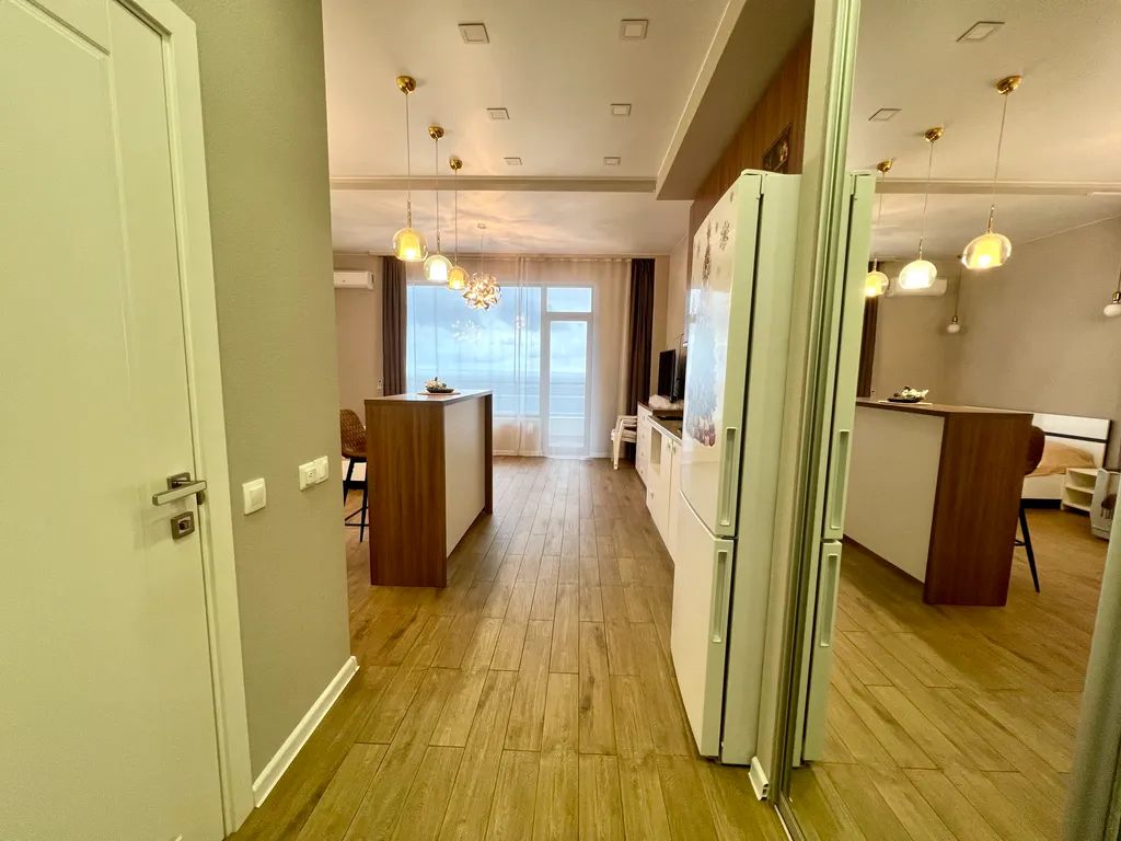 Просторная студия с видом на море и Ласточкино гнездо.