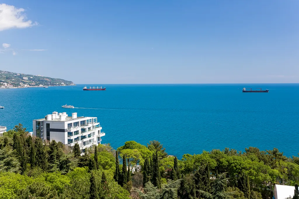 Апартамент и терраса с сумасшедшим видом на море в Приморском парке
