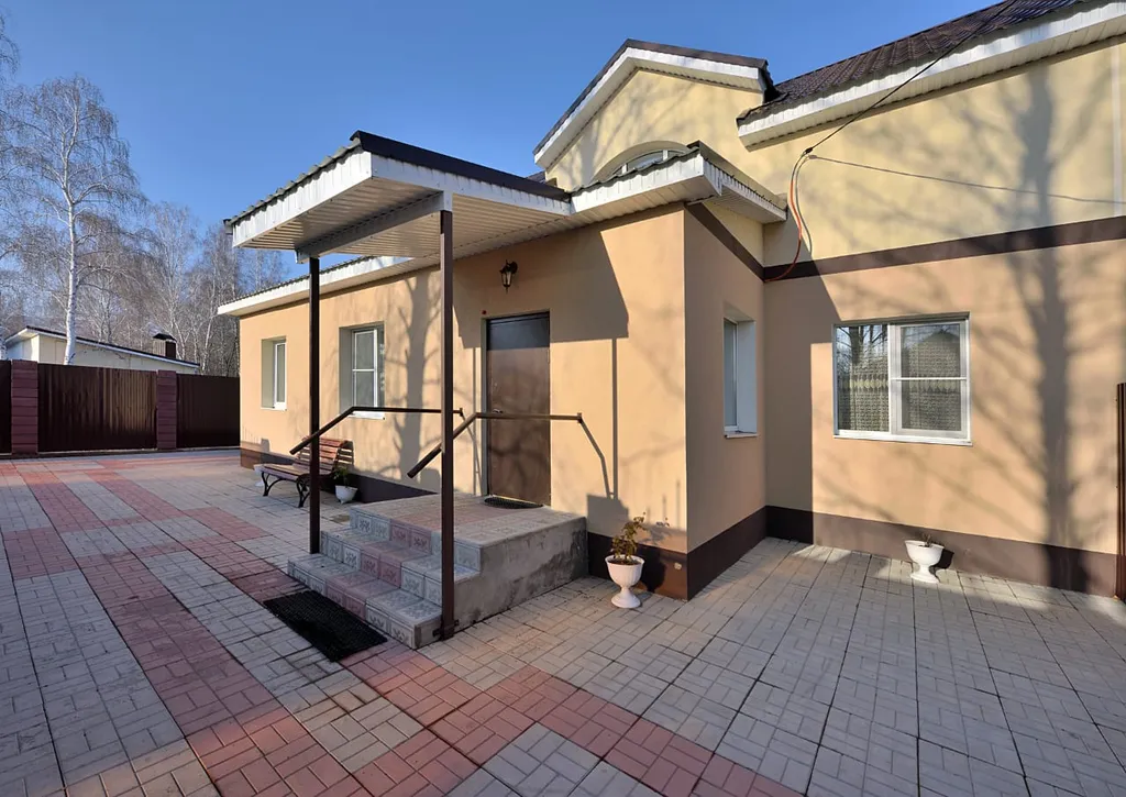 Коттедж Уютный семейный дом — аренда посуточно в Зелёная Поляна