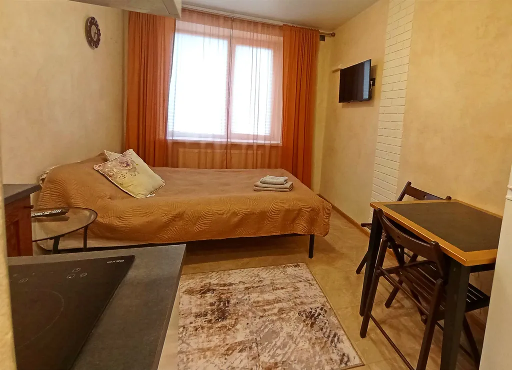 Новая студия в новом доме чистая