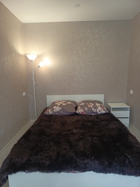 2-комнатная квартира с евроремонтом в престижном районе у РТЦ Виконда