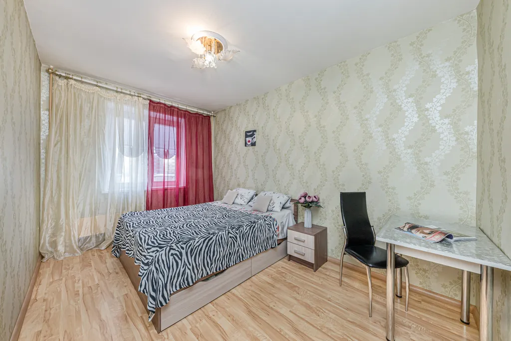 3-комнатная ближе к центру уютная большая квартира