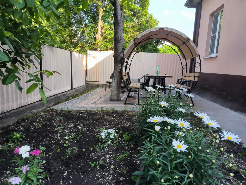 Уютный и комфортный отдельный дом с мангальной зоной и беседкой