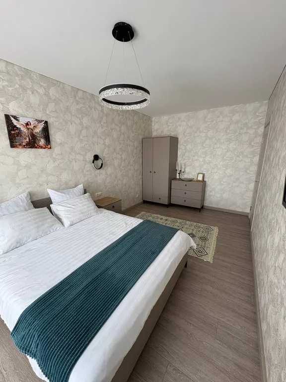 Уютная квартира рядом с набережной и историческим центром города.