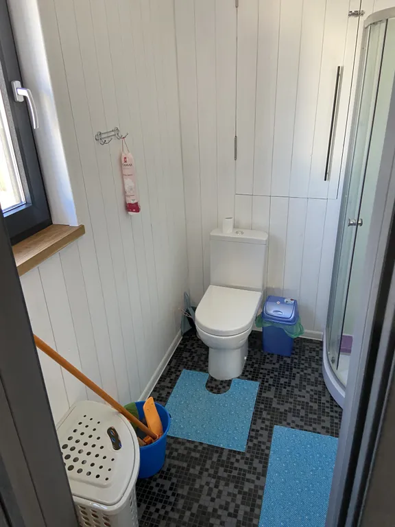 Новый комфортный чистый дом с террасой и видом на море на 1 этаже