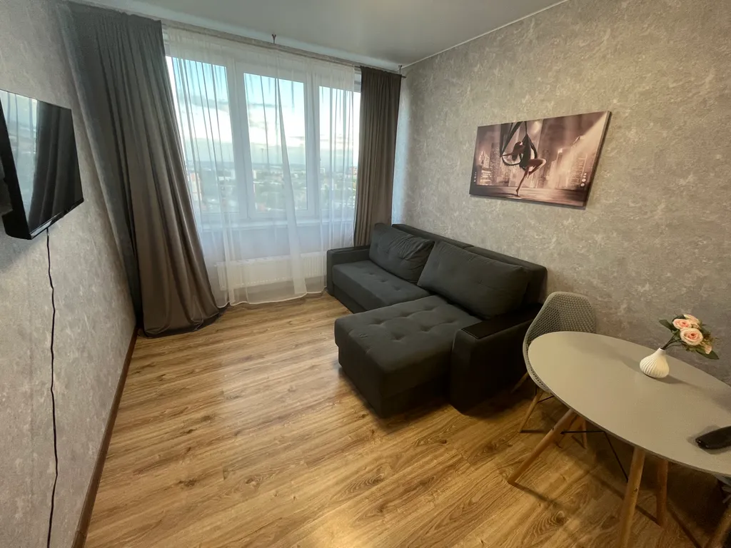 Квартира с видом на пруд