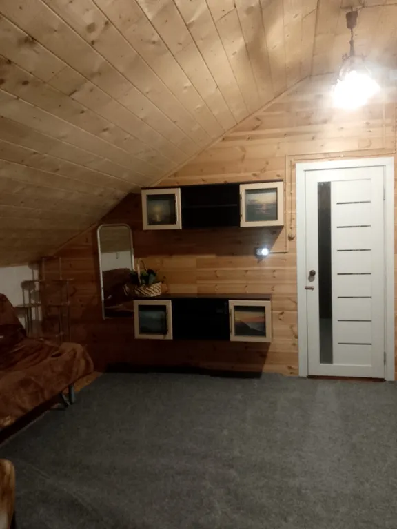 Уютный дом, тишина и лес