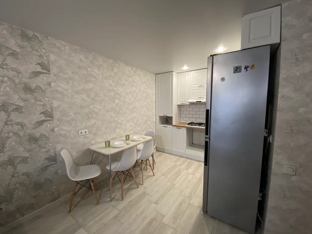 Уютная квартира рядом с ДС Олимпийский