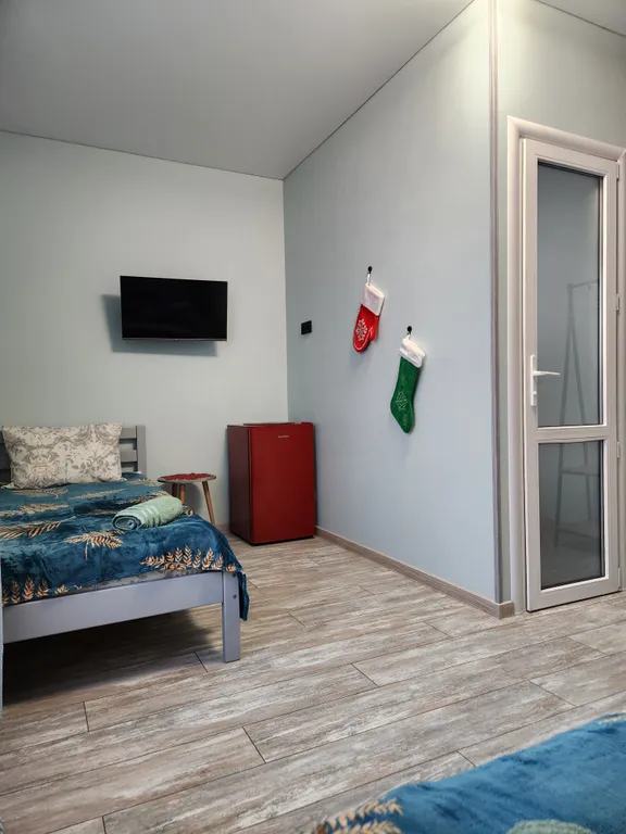 Номер трёхместный, теплый бассейн