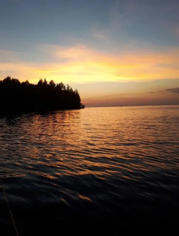 Коттедж вдали от шума и суеты на озере Сямозеро