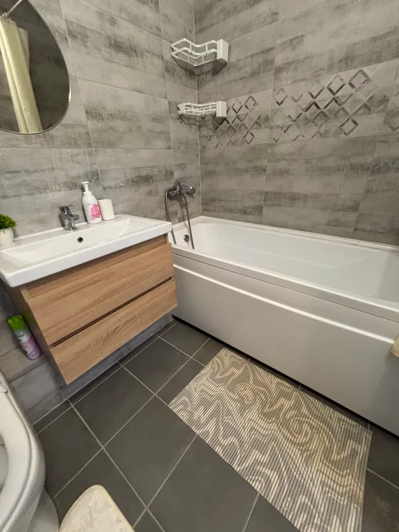 Квартира с новым ремонтом