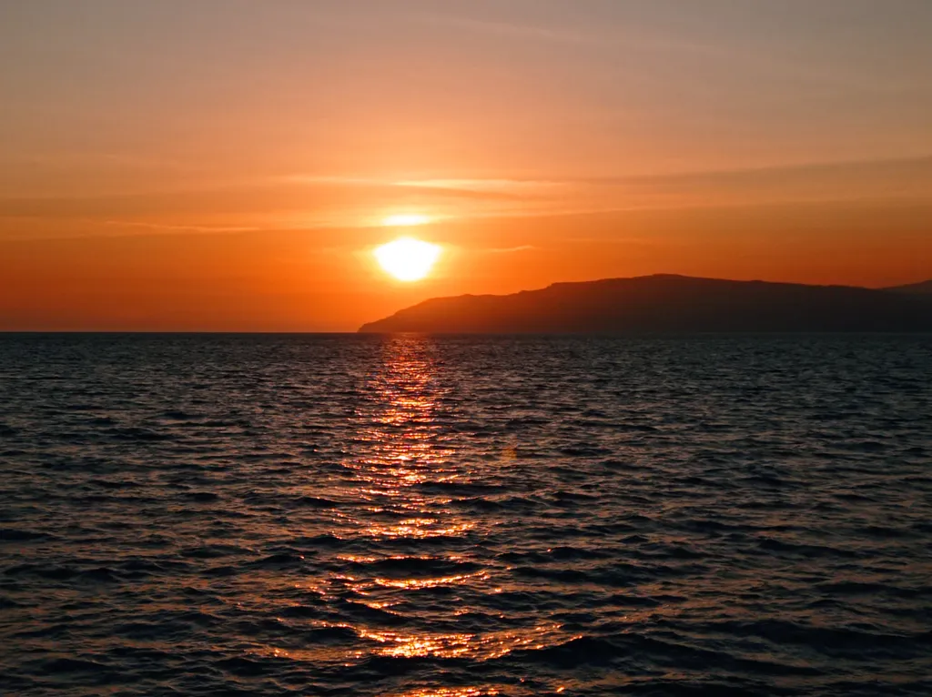 Студия - лофт с панорамным видом в центре Листвянки