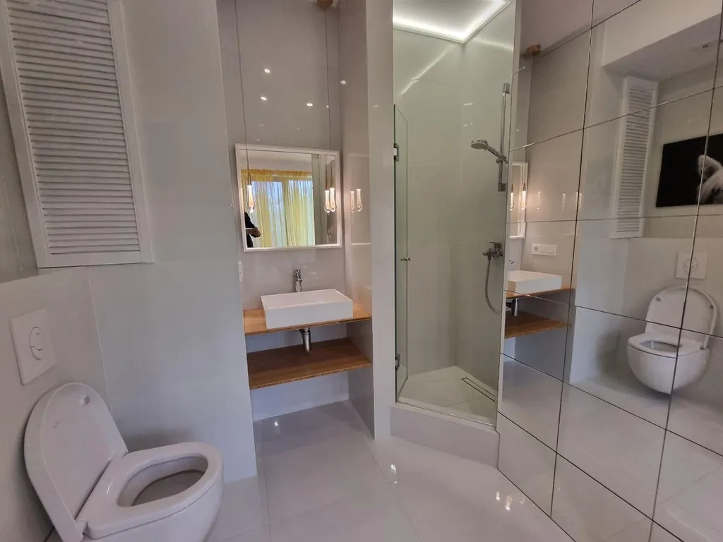 Уютная студия с бассейном