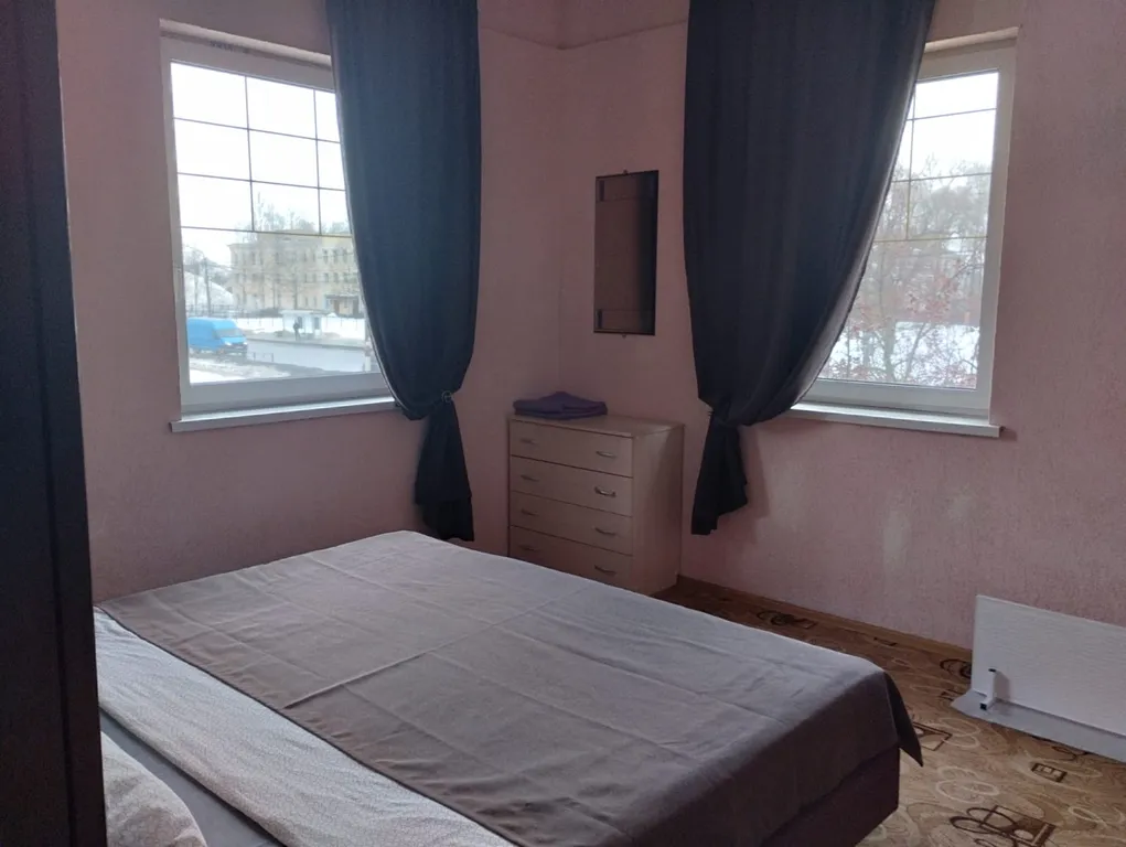 Коттедж Большой дом в черте города рядом парки и фонтаны Петергофа — Санкт-Петербург