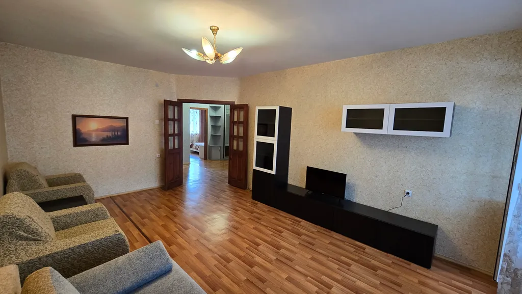 Apartments 380