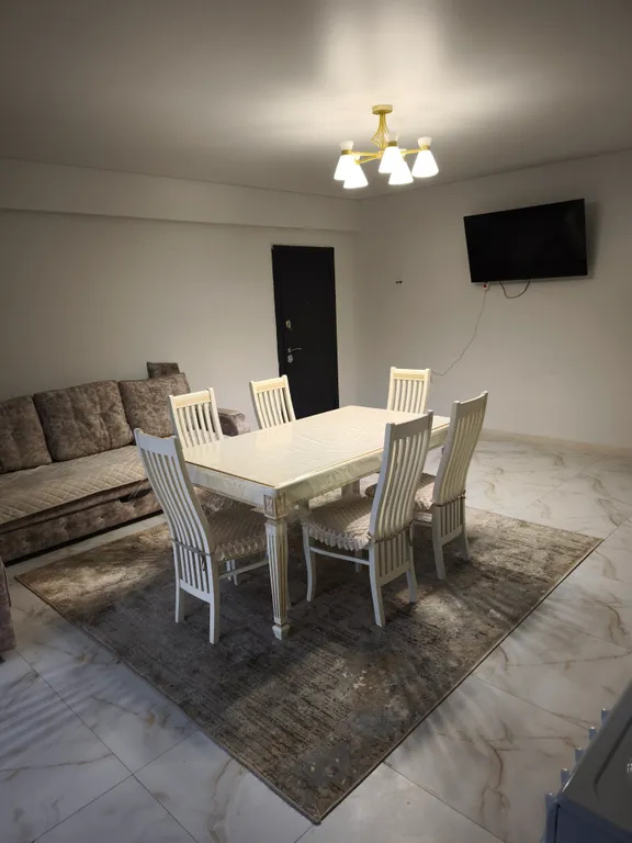 Новый дом с видом на горы