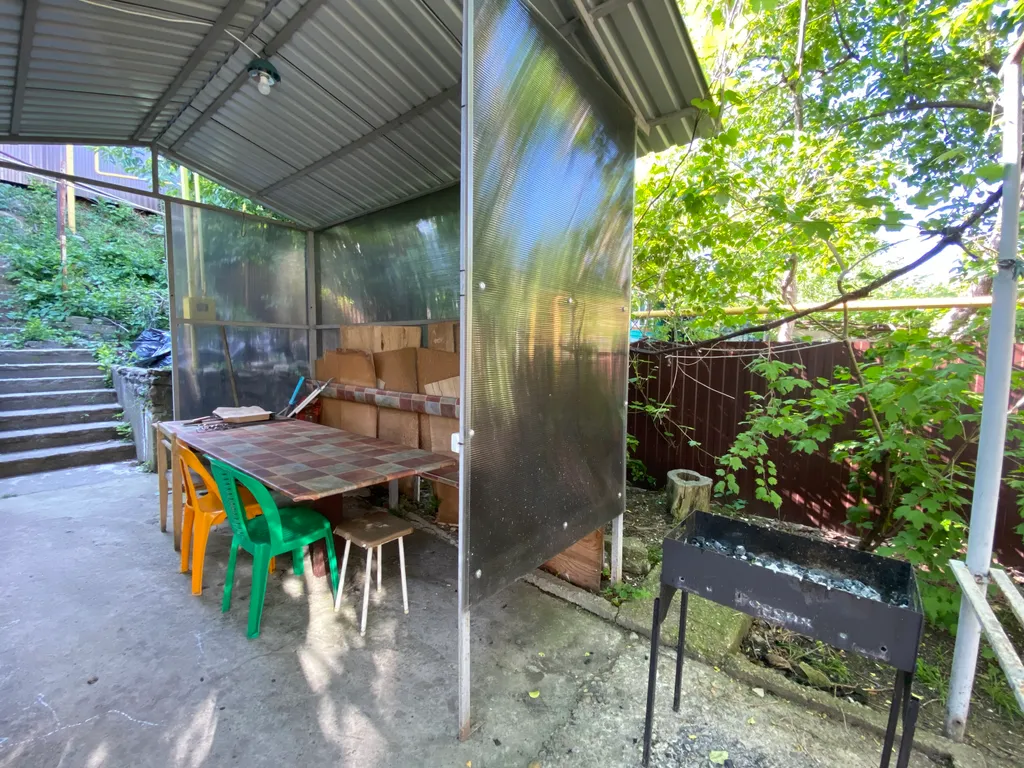 Дом с участком в центре города