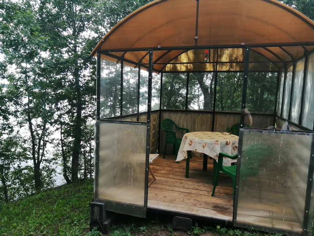 Коттедж Дом на берегу озера Волго с собственным пирсом — Ланино