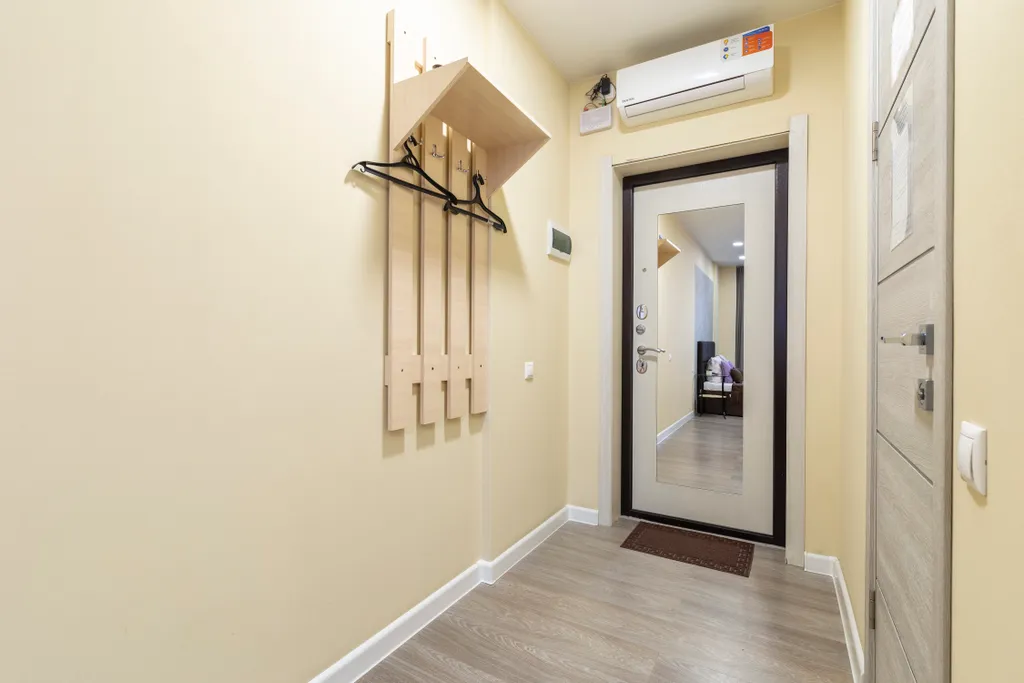 Квартира-студия с отличным видом в районе вокзала