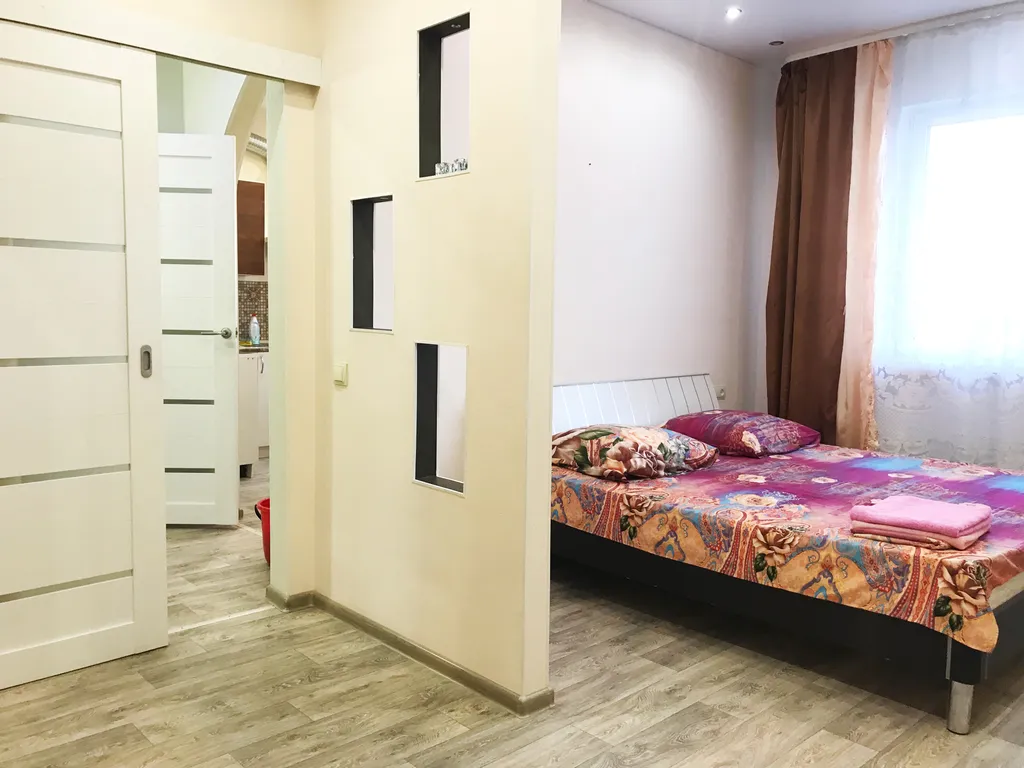 Квартира у ТЦ Аура