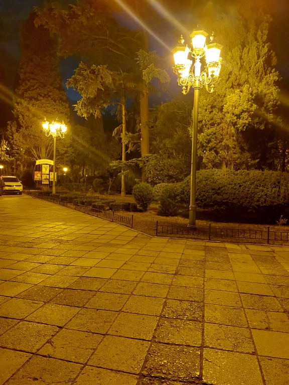 Квартира с балконом в 50 метрах от набережной Ялты