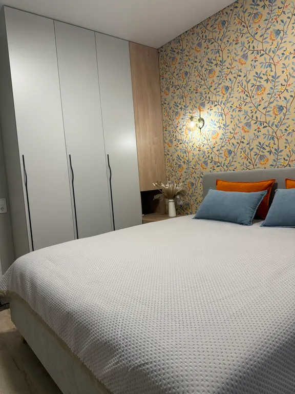 Семейная квартира с дизайнерским ремонтом и прекрасным видом из окон