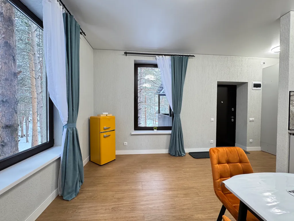 Студия с дизайнерским ремонтом