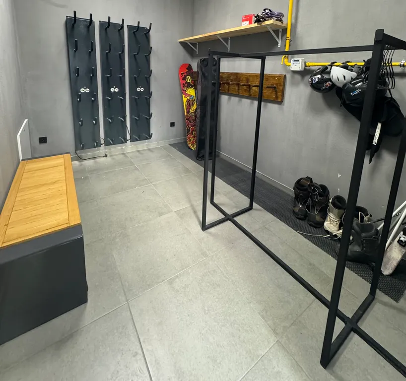 Апартаменты с отдельной спальней  с видом на горы